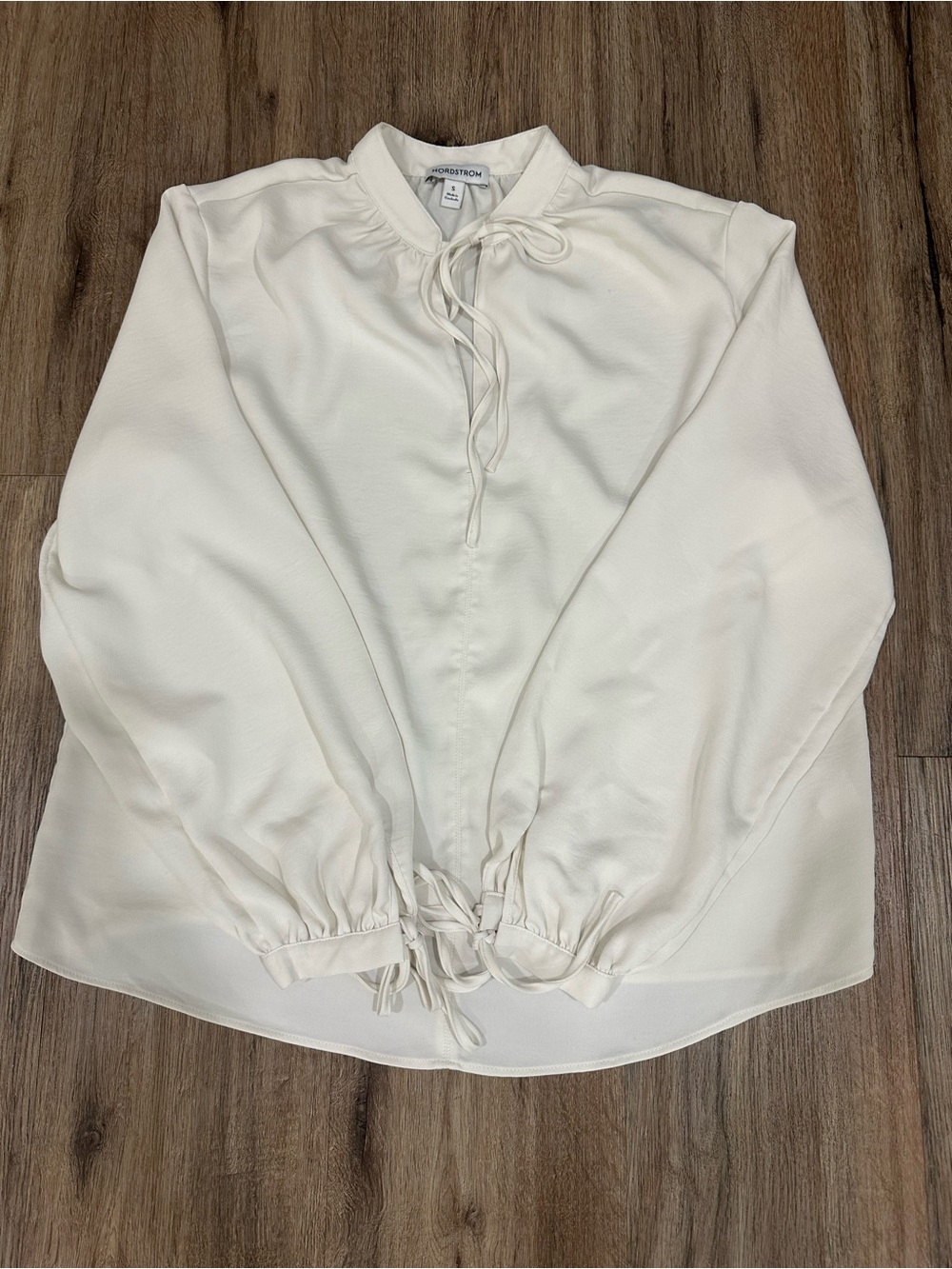 Nordstrom Ivory Tie-Neck Balloon Sleeve Blouse